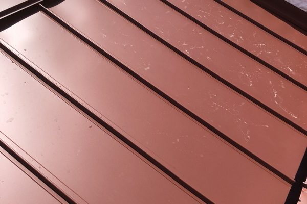 愛知県愛西市　屋根カバー工法(重ね葺き工事)　トタン屋根